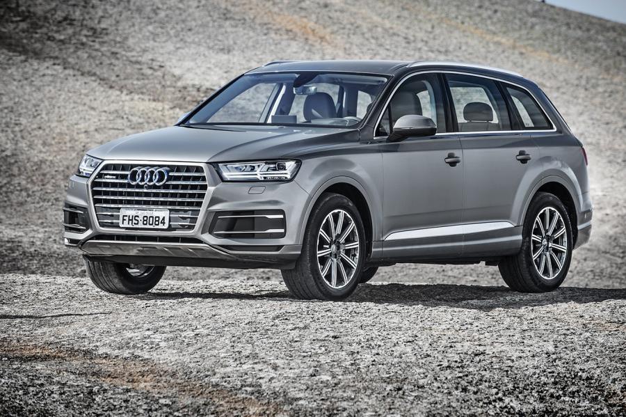  Audi Q7 TFSI Quattro (4M) 2016 года  (LA) (фото 1 из 40)
